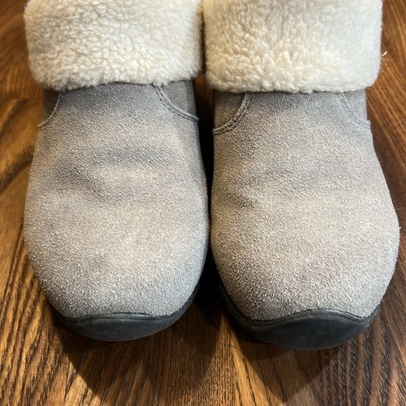 Women’s Eddie Bauer clogs - Picture 4 of 7